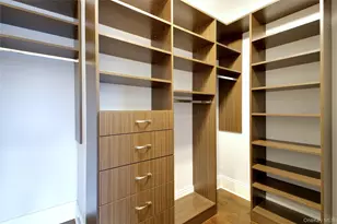 54-16 252nd St, Little Neck, NY 11362 - Photo 19