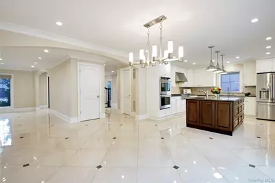 54-16 252nd Street, Little Neck, NY 11362 - Photo 9