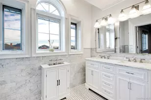 54-16 252nd St, Little Neck, NY 11362 - Photo 21