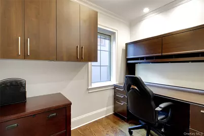 54-16 252nd Street, Little Neck, NY 11362 - Photo 15