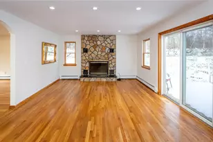 9 Caroline Dr, Patterson, NY 12563 - Photo 9