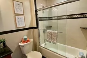 1302 Vista View Dr, Farmingville, NY 11738 - Photo 9