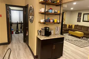 17 Sterling Dr, Lake Grove, NY 11755 - Photo 9