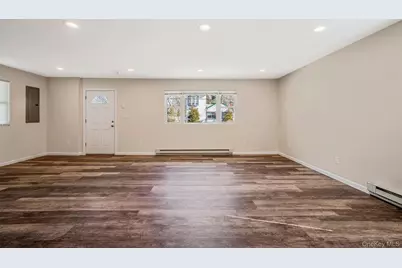 18A Broadway, Mastic, NY 11950 - Photo 17