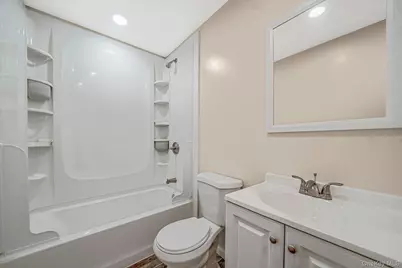 18A Broadway, Mastic, NY 11950 - Photo 15