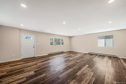 18A Broadway, Mastic, NY 11950 - Photo 23