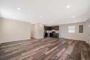 18A Broadway, Mastic, NY 11950 - Photo 19