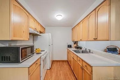 182 Crystal Brook Hollow Road, Port Jefferson Station, NY 11776 - Photo 23