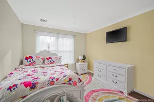 31 Southaven Ave, Mastic, NY 11950 - Photo 15