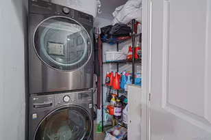 31 Southaven Ave, Mastic, NY 11950 - Photo 27