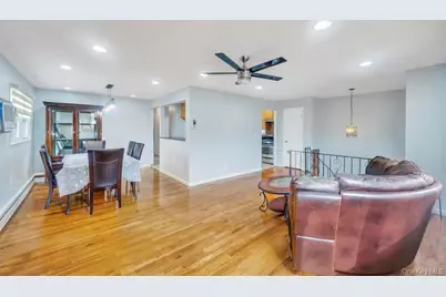 1316 Standard Avenue, Elmont, NY 11003 - Photo 11