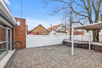 1844 College Point Boulevard, College Point, NY 11356 - Photo 17