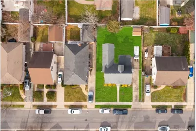 225 Windsor Parkway, Hempstead, NY 11550 - Photo 27