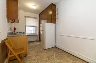 868 E 7th St, Brooklyn, NY 11230 - Photo 9