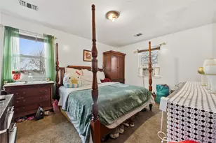 37 Okane St, Central Islip, NY 11722 - Photo 15