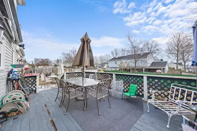 37 Okane Street, Central Islip, NY 11722 - Photo 25