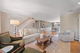 85 Fairview Ave, Bayport, NY 11705 - Photo 5
