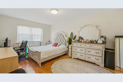 14101 Jewel Avenue, Flushing, NY 11367 - Photo 19