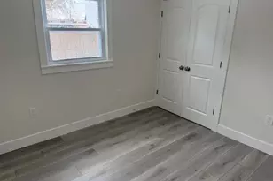 1052 Bay Shore Ave, Bay Shore, NY 11706 - Photo 23