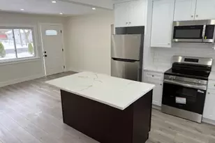 1052 Bay Shore Ave, Bay Shore, NY 11706 - Photo 9