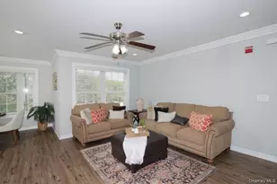 2501 Vista View Dr, Farmingville, NY 11738 - Photo 5