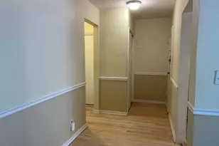 22 Lawrence Dr, White Plains, NY 10603 - Photo 7