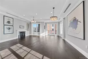 5000 Royal Ct, North Hills, NY 11040 - Photo 3