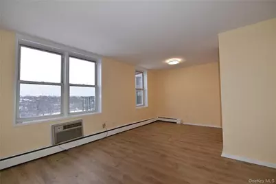 54-44 Little Neck Parkway #6V, Little Neck, NY 11362 - Photo 13