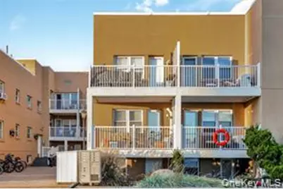 251 W Broadway #306, Long Beach, NY 11561 - Photo 3