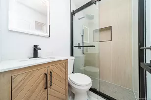 8 Spector Ln, Plainview, NY 11803 - Photo 11