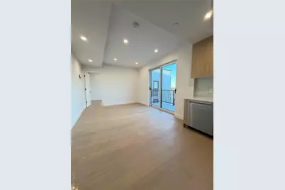 150-02 Northern Boulevard #6C, Flushing, NY 11354 - Photo 3