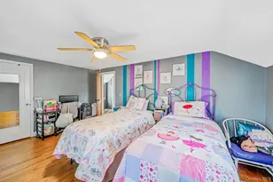 64 E Chester St, Valley Stream, NY 11580 - Photo 13