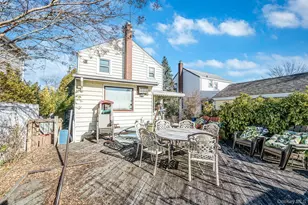 64 E Chester St, Valley Stream, NY 11580 - Photo 21