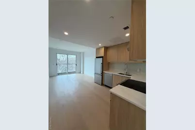 150-02 Northern Boulevard #4A, Flushing, NY 11354 - Photo 3