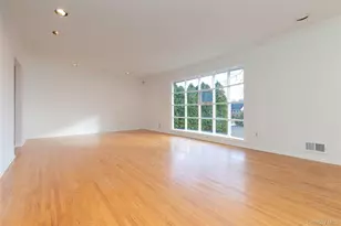 14 Theresa Ln, Harrison, NY 10528 - Photo 9