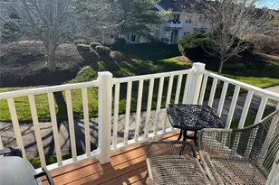 910 Altessa Blvd, Melville, NY 11747 - Photo 17