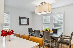 27 Hewlett Ct, Babylon, NY 11702 - Photo 13