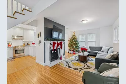 27 Hewlett Court, Babylon, NY 11702 - Photo 9