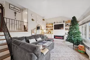 14 Blanchard St, West Babylon, NY 11704 - Photo 3