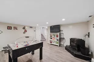 14 Blanchard St, West Babylon, NY 11704 - Photo 11