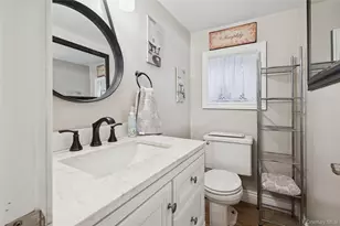 14 Blanchard St, West Babylon, NY 11704 - Photo 9