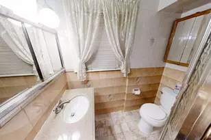 248 Westchester Ave, Fleetwood, NY 10552 - Photo 9