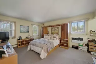 111 Shinbone Ln, Commack, NY 11725 - Photo 21