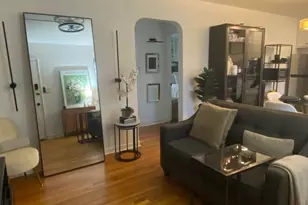 260-40 73rd Ave, Glen Oaks, NY 11004 - Photo 3