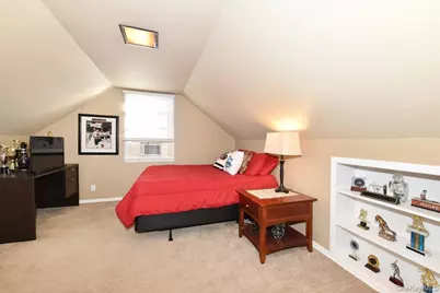 27 Seaton Street, Massapequa, NY 11758 - Photo 15