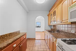 8 Fordham Hill Oval, Bronx, NY 10468 - Photo 11
