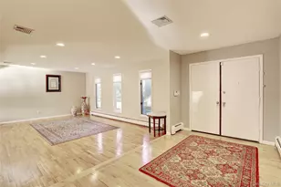 7 Pecan Valley Dr, New City, NY 10956 - Photo 3