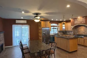 158-23 92nd St, Howard Beach, NY 11414 - Photo 7