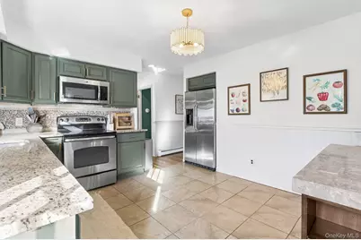 24 Parkside Avenue, Miller Place, NY 11764 - Photo 9