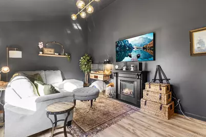 24 Parkside Avenue, Miller Place, NY 11764 - Photo 5